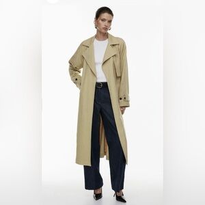 Aritzia Babaton cultivate trench coat, NWT size L, Wicker Tan, MRS $298